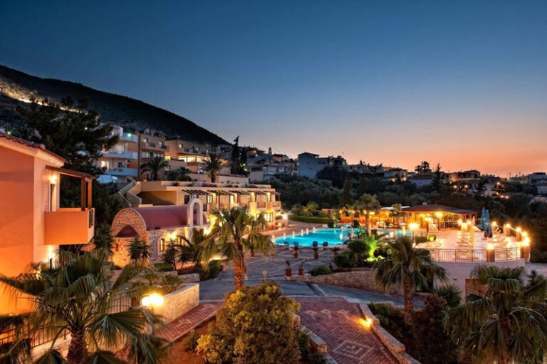 希腊克里特岛4星级度假酒店8天7晚双人间98欧/人